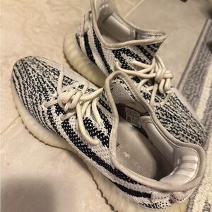 Adidas Yeezy Boost 350 V2 Black and White Sneakers